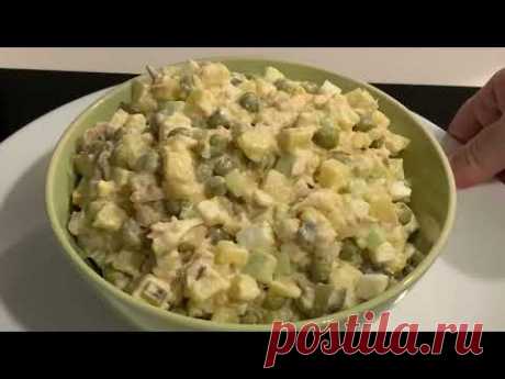 Вот это салат! Из простых продуктов, но какой же он вкусный. Он точно вам понравится!