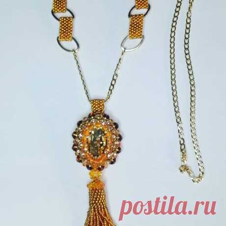 Photo by Ольга Першина on December 26, 2021. May be an image of jewelry.