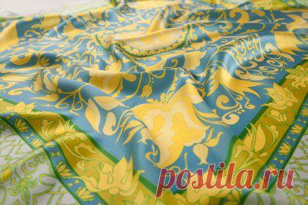 Райские цветы - DUMA - русские шелковые платки
Райский сад — это яркая сказочность — райские птицы с яркими чудными хвостами, заморские диковинные цветы и фрукты. Это пение красивых русских женщин при лучине, которые долгими зимними вечерами создавали райские сады в своих мечтах и вышивках.