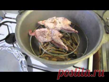 Копчение мяса на кухне - YouTube
