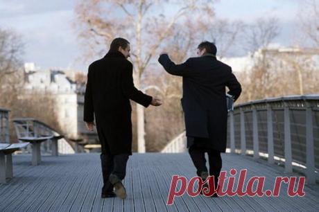 «Не завидуй другу...»: стихотворение Игоря Северянина о настоящей дружбе