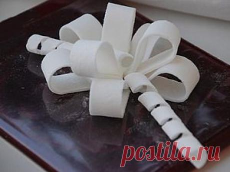 Бантик на торт. Мастер-класс..
