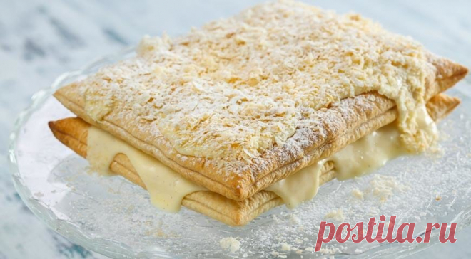 Быстрый наполеон из готового теста: находка для занятых хозяек! Так же вкусно, только без волокиты! Ингредиенты: готовое бездрожжевое тесто — 1 кг молоко — 250 мл сливочное масло — 100 г желтки — 3 штуки кукурузный