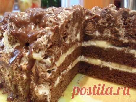 Шоколадно-банановый торт / Интересный космос