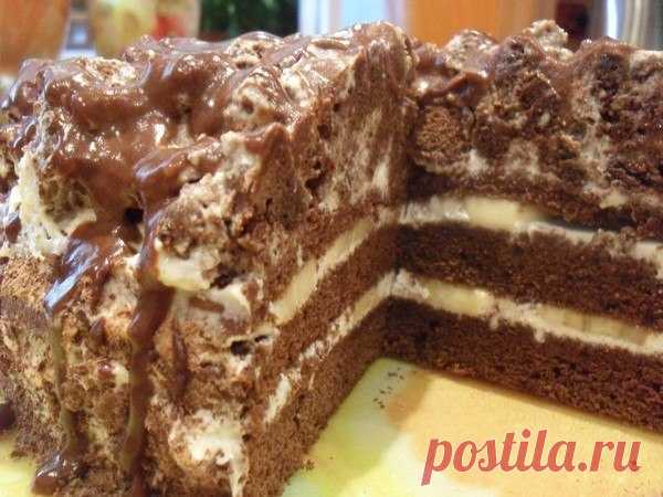 Шоколадно-банановый торт / Интересный космос