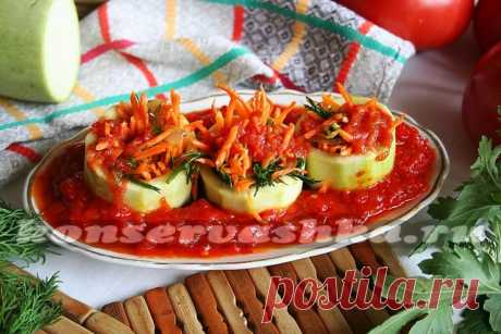 Кабачки, фаршированные овощами