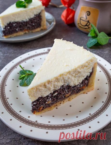Сыромак – творожный пирог с маком на Вкусном Блоге Ну что ж, мои дорогие любители творожной выпечки. Снова настал ваш сладкий час 🙂 Сегодня и подготовила для вас прекрасный творожный пирог с толстой маковой прослойкой. Теста в нем самый минимум, начинки – максимум. Не пирог, а сказка. Я привожу вариант приготовления с сухим маком в сочетании с другими вспомогательными…