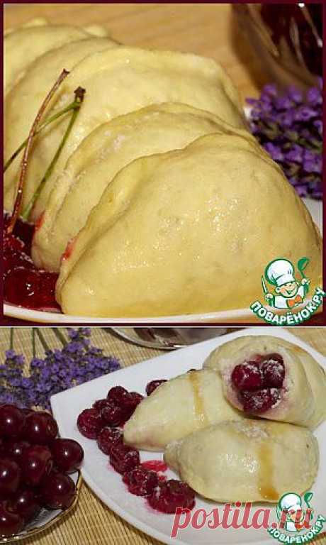 Любимые варенички с вишней - кулинарный рецепт