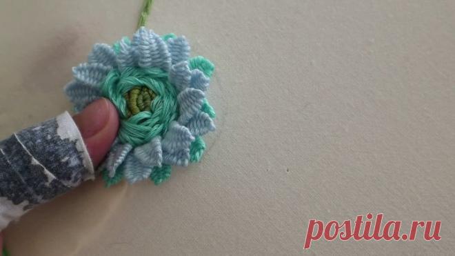 Вышила много таких цветов, потому что они действительно шикарные и их просто повторить - показываю как