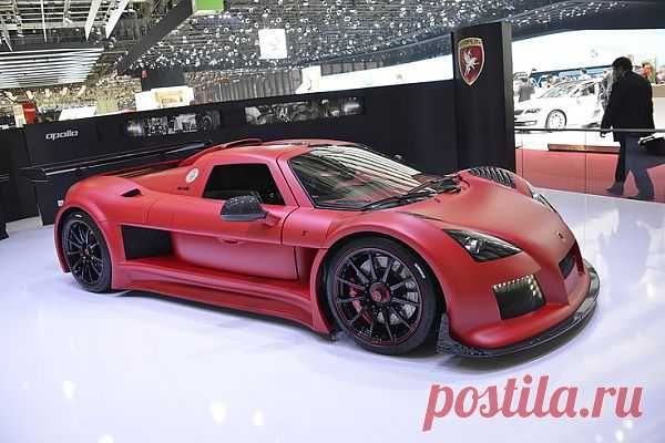 Gumpert Apollo S один из самых мощных суперкаров, мощость двигателя составляет 740 л.с. Цена от 405.000 Евро