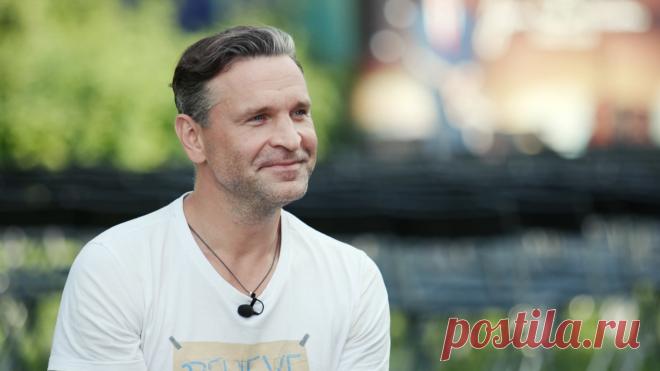 Виктор Добронравов