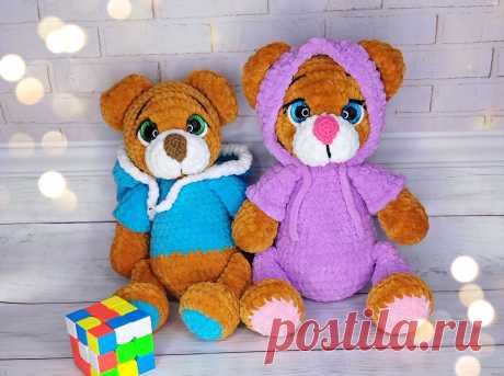 PDF Мишка и Зайка крючком. FREE crochet pattern; Аmigurumi animal patterns. Амигуруми схемы и описания на русском. Вязаные игрушки и поделки своими руками #amimore - плюшевый медведь, медвежонок, большой мишка и заяц из плюшевой пряжи, зайка, зайчик, зайчонок.