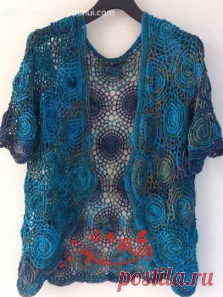 "Круглые паутинки". Жакет крючком.