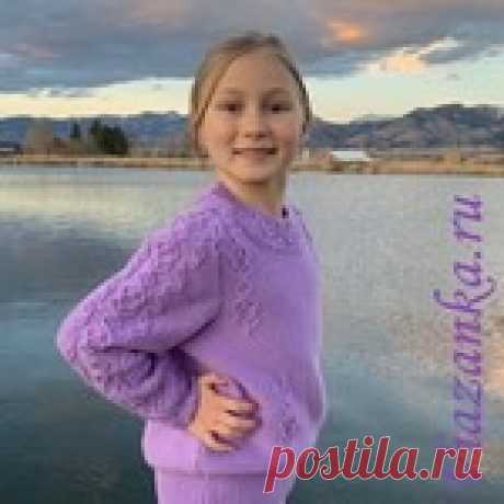 Свитер для девочки - Viazanka.ru Свитер для девочки 7-9 лет выполнен из пряжи 250 м/100 гр (50/50 шерсть/акрил) спицами 2,75 мм, украшен узорами из одиночных перемещений. Схема и описание.