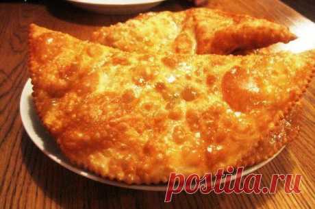 Вкусные чебуреки с мясом