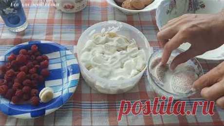 Вкуснятина из овсяного печенья, малины и банана. Дачный, летний десерт (торт) без выпечки.