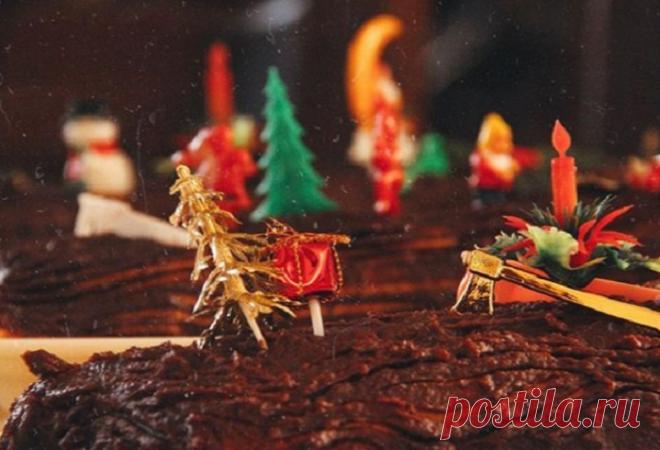 Тот самый традиционный французский десерт «Рождественское полено» обязательно принесет удачу в дом! — Фактор Вкуса