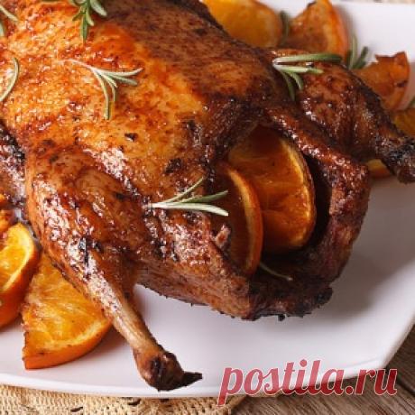 Правила запекания самой вкусной утки в духовке