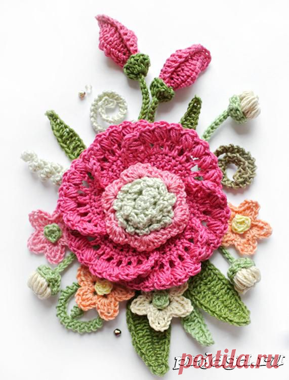Цветы крючком, панно