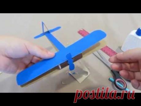 Делаем с ребенком объемный самолетик - биплан из картона и спичечного коробка