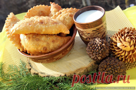 Как сделать хрустящие чебуреки с мясом - два секретных ингредиента | HandMade39.Ru | Яндекс Дзен