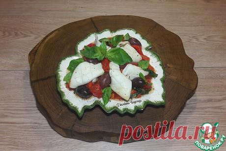 Салат с кальмаром, печенным перцем. Делюсь рецептом моего любимого салата с кальмарами. Не салат, а песня! Он понравится всем любителям морепродуктов. Кальмар - мягкий, нежный. Овощи вкусные, оливки невероятно вкусные. Свежий базилик усиливает вкус салата. Можно подавать на праздничный стол порционно!!! В приготовлении салата - использовала посуду ТМ Kukmara - призовой ковш GRANIT ultra и разделочную доску из высококачественной нержавеющей стали AISI 304 (18/10)