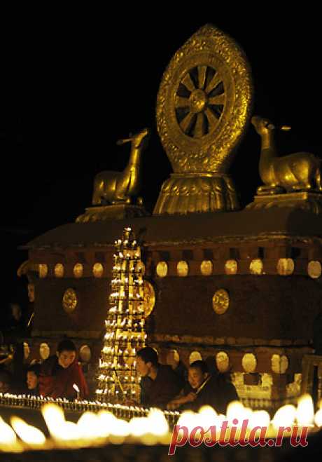 15 чудес Будды (Монлам Чхенмо) - Буддийские праздники - Буддизм