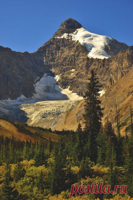 Untitled — wnderlst: Banff National Park, Canada | Joseph...