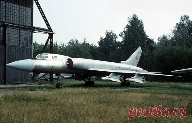 Первый в мире ракетный комплекс с крыльями / Назад в СССР / Back in USSR