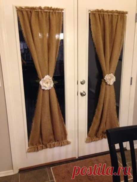 (13) DIY Burlap Curtains love these.. UM Jennifer when can you make these for me pretty plz!! | Home Decor