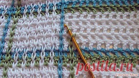 Филейная сетка и тамбурный шов Очень необычную и оригинальную технику вязания крючком предлагает Маргарита Микулик. Суть состоит в том, что по обычной филейной сетке прокладывается тамбурный шов, получается оригинальный узор, ко…