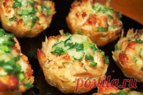 Тарталетки из картофеля под чесночным соусом