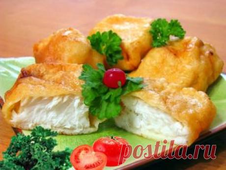 РЫБА В ЛУКОВОМ КЛЯРЕ Луковый кляр это просто Находка! Нежное и Сочное рыбное филе в необычном кляре. Рыбка действительно Тает во рту! На мой взгляд, нет ничего вкуснее рыбы в кляре. Луковый кляр получается Ароматным и Супер Вкусным. Очень аппетитная рыбка - получилась просто Превосходно! Готовить так можно любую рыбу!

Этот кляр можно использовать для приготовления: мяса, рыбы, кальмаров, цветной капусты и т.д.. он придает блюду невероятный аромат! 
Процесс приготовления з...