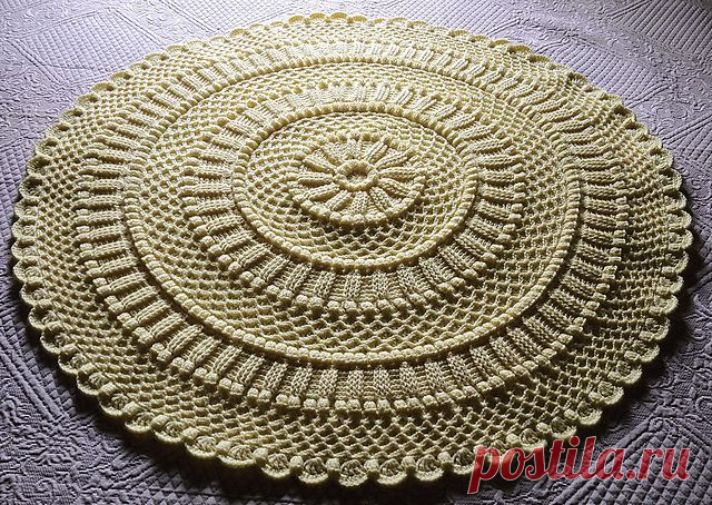 Ravelry: Lille Matelassé Circular Baby Afghan pattern by Priscilla Hewitt