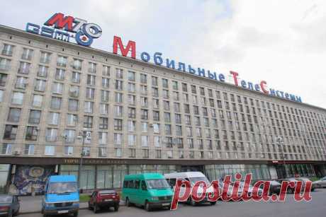 Как менялся логотип МТС с момента основания. Фотогалерея. 30 марта МТС объявила о полномасштабном ребрендинге, впервые с 2006 года кардинально поменяв свой логотип. Как менялся бренд компании за время ее существования — в галерее РБК