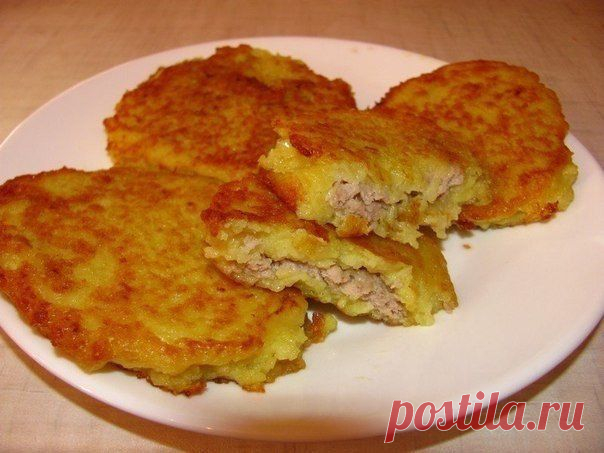 Деруны с мясом.