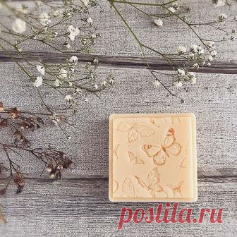 🍁Если кто не помнит о целебных свойствах облепихового масла, расскажу: 🍁Способствует предотвращению преждевременного старения кожи.
🍁Повышает эластичность и упругость кожи, устраняет не глубокие мимические морщины.
🍁Способствует устранению и/или осветлению пигментных пятен и веснушек и общему отбеливанию кожи.
🍁Питает и смягчает кожу, защищая ее от потери влаги, высыхания и шелушения.
🍁Способствует восстановлению кислотно-щелочного и липидного баланса кожи.
🍁Оказыва...