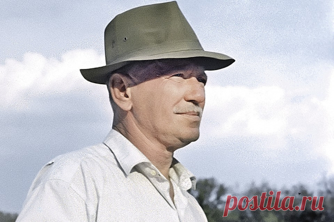 Шолохов выпивал три бутылки коньяка в день, а Блок любил мадеру больше жены