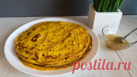 Готовим блины из тыквы
Сегодня будем готовить очень вкусные блинчики из тыквы. Еще никогда не ела настолько вкусных блинов. После них в моей семье очень полюбили тыкву. Блины съедаются буквально за пять минут. Теперь будем готовить их постоянно. Тем более впереди масленица.