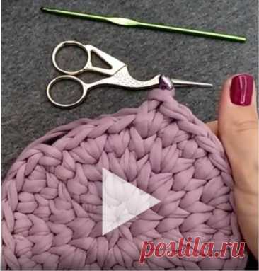 How to knit pink rug video tutorial