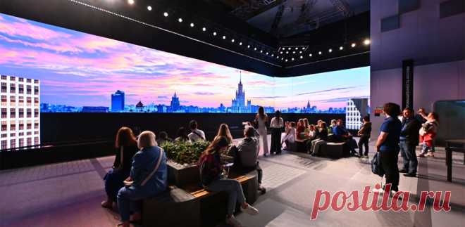 21-8-25--ФОРУМ «МОСКВА 2030» - город «Территория будущего». Мероприятия посвящены созданию города будущего.