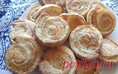 Аппетитные спиральные булочки с творогом без дрожжей и масла.