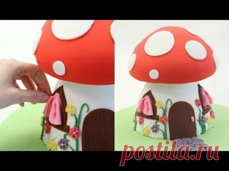 SMURF Mushroom House Cake!