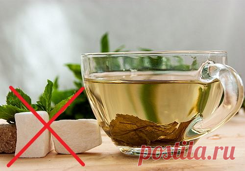 Чай и кофе в цветочном горшке – полезно ли это для растения?