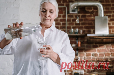 Как отмыть кухню от липкого налета и жира – читайте на TEA.ru