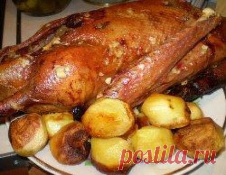 Гусь, запеченный с яблоками | Растем и развиваемся вместе с мамой!