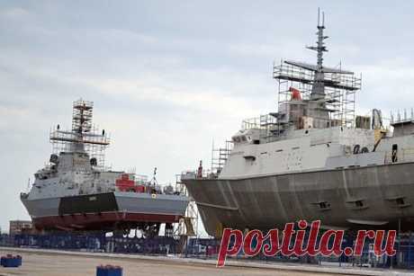ВМФ России получил новый ракетный корабль с «Калибрами». Новый малый ракетный корабль «Циклон» проекта 22800, который сможет нести крылатые ракеты «Калибр», вошел в состав Военно-морского флота (ВМФ) России, сообщили в Минобороны. Для Керченского судостроительного завода «Циклон» стал первым за 25 лет военным кораблем, который прошел на предприятии полный цикл строительства.
