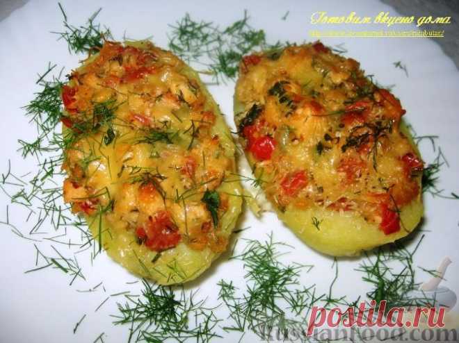 Рецепт: Картофельные лодочки, фаршированные курицей и овощами на RussianFood.com