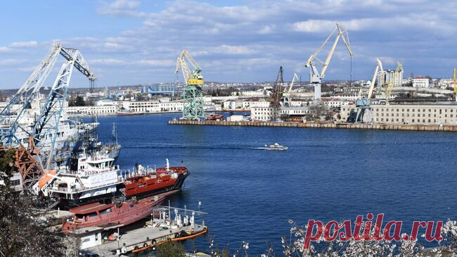 Морской транспорт в Севастопольской бухте возобновил движение