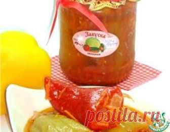 Перец, фаршированный овощами 